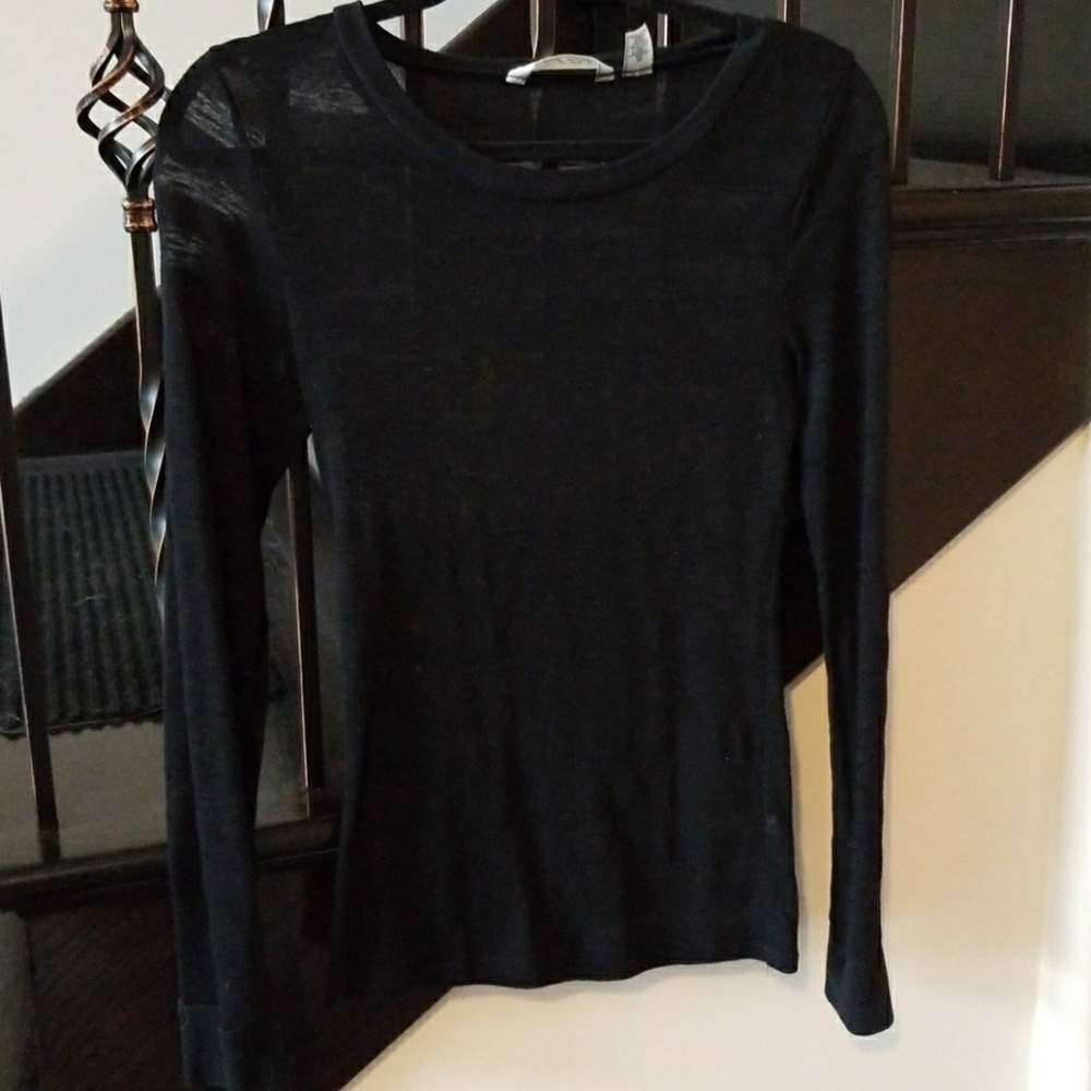 Black shirt